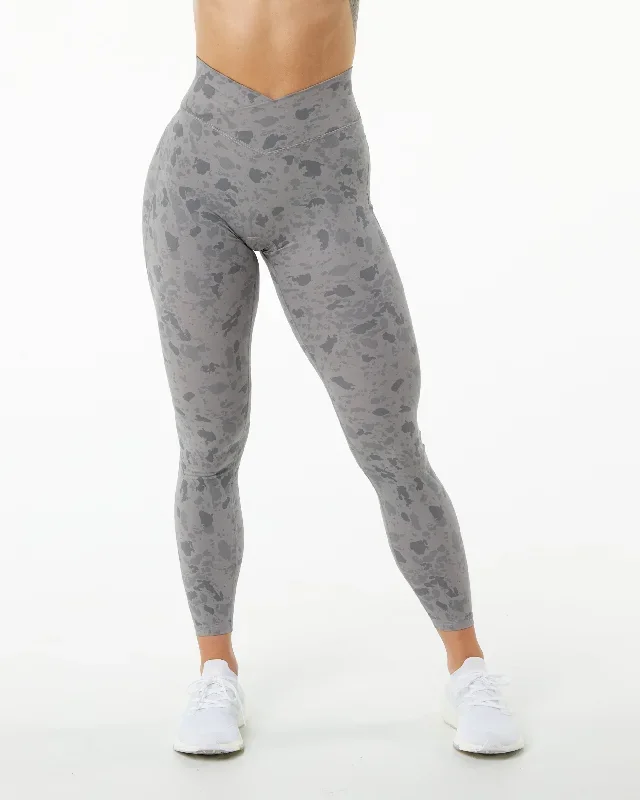 Surface Power Legging - Pebble Print Stone Grey